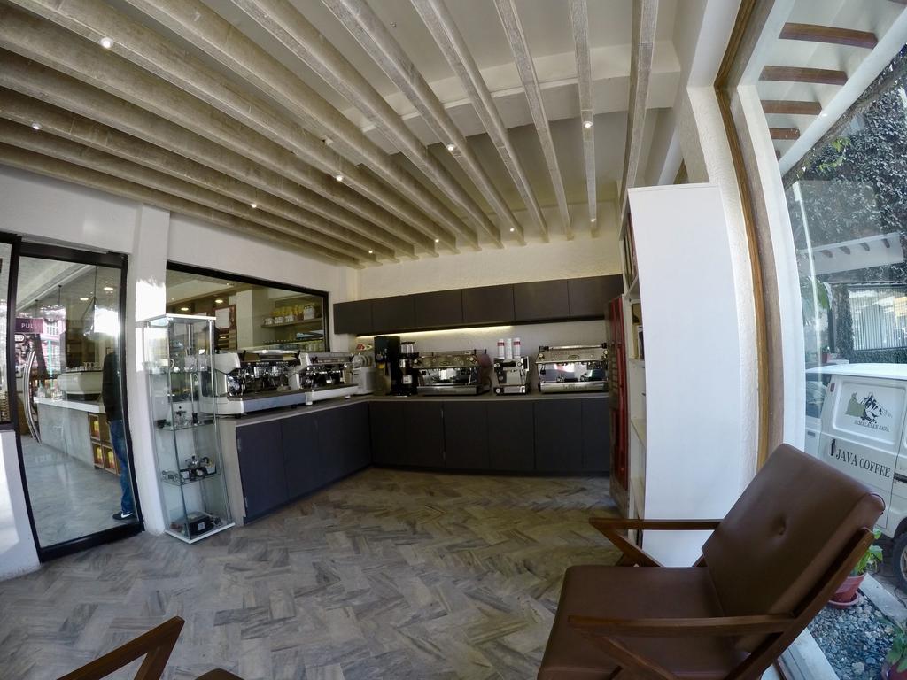 Marcopolo Business Hotel Катманду Экстерьер фото